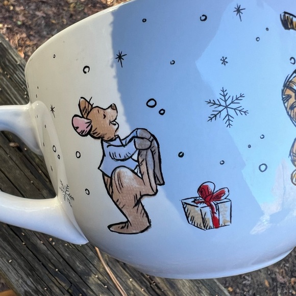 Winnie the Pooh Oversized Christmas Mug NWT - Picture 10 of 10